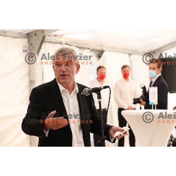 Thomas Bach with Slovenian Olympians, Ljubljana on September 21, 2020