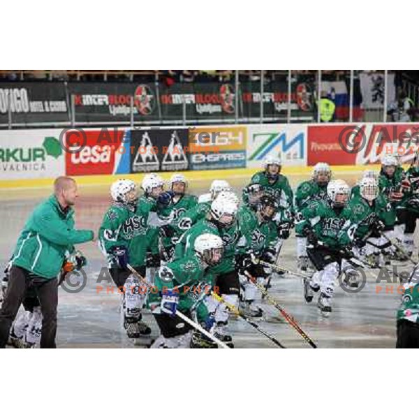 ZM Olimpija young team (10-12 years) at ice-hockey game ZM Olimpija-Red Bulls Salzburg in the Final of EBEL league, played in Ljubljana, Slovenia 20.3.2008. ZM Olimpija won the game 4:3 and leads series 3:1. Photo by Ales Fevzer 