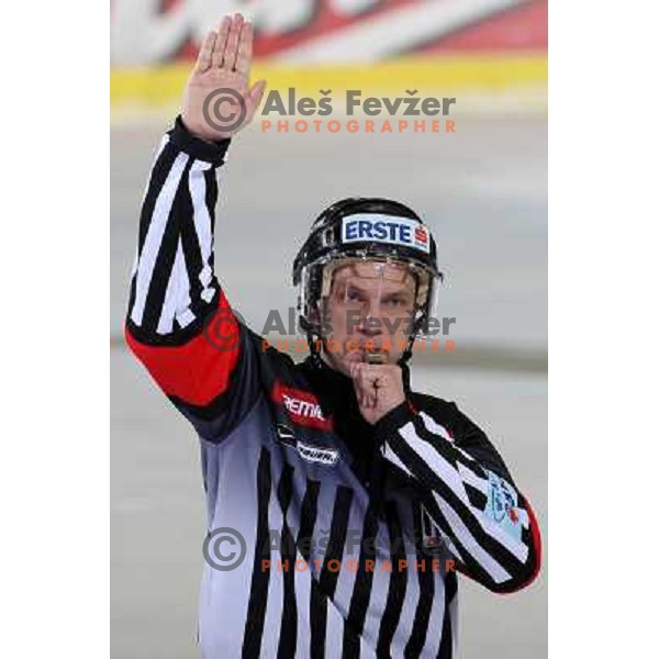 Referee at ice-hockey game ZM Olimpija-Red Bulls Salzburg in the Final of EBEL league, played in Ljubljana, Slovenia 20.3.2008. ZM Olimpija won the game 4:3 and leads series 3:1. Photo by Ales Fevzer 