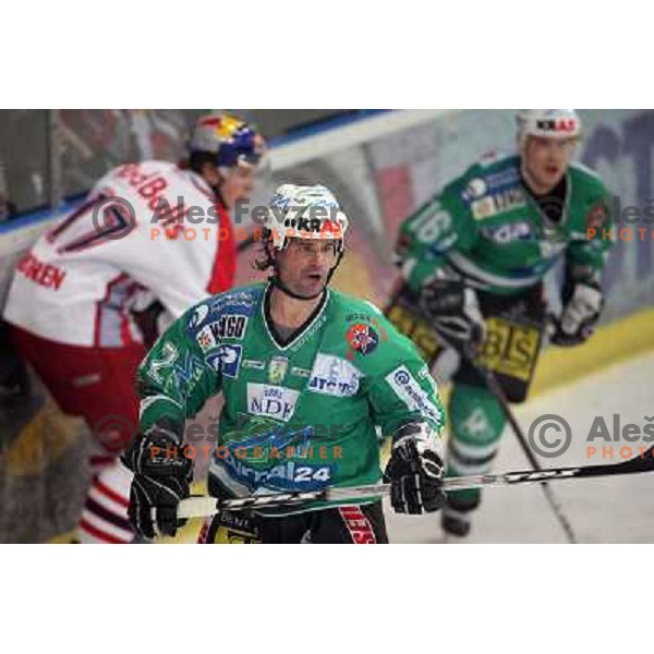 Todd Elik at fifth game of the Final of EBEL league between Red Bulls Salzburg and ZM Olimpija, played in Salzburg 23.3.2008. Red Bulls won 5:0 . Photo by Ales Fevzer 