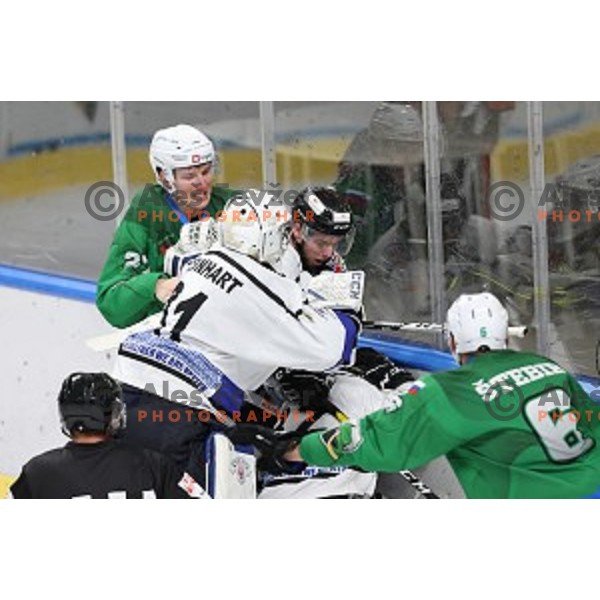 MArk Cepon of SZ Olimpija in action during Alps League ice-hockey match between SZ Olimpija and Weihenstephan in Ljubljana, Slovenia on November 14, 2020