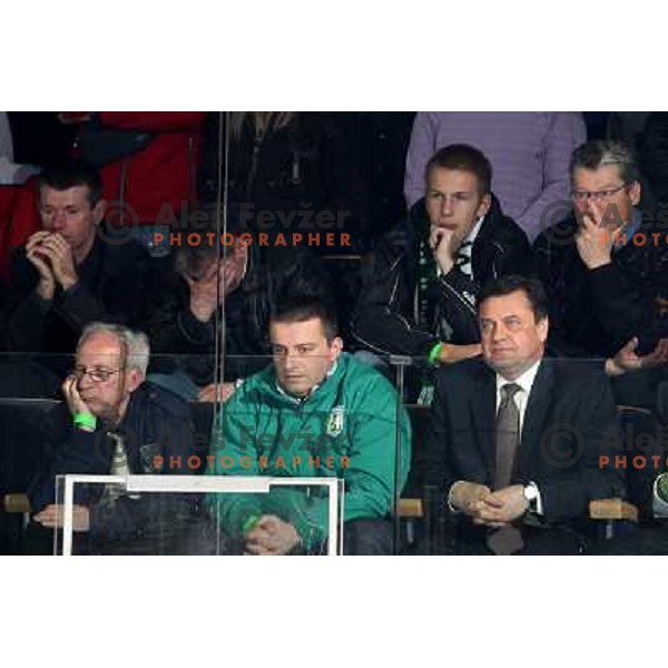 Pececnik and Jankovic at sixth game of the Final of EBEL league between ZM Olimpija and Red Bulls Salzburg, played in Ljubljana 25.3.2008. Red Bulls Salzburg won the game 3:2 and series 4:2 and became Champions of EBEL league. Photo by Ales Fevzer 