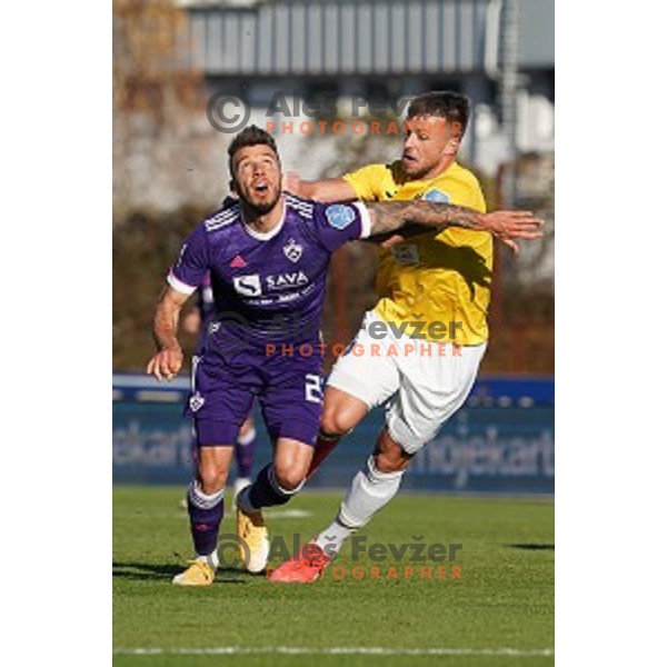Jan Mlakar of Maribor in action during Prva Liga Telekom Slovenije 2020-2021 football match between Bravo and Maribor in Ljubljana, Slovenia on November 21, 2020