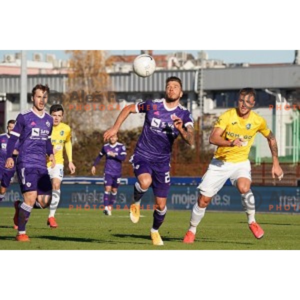 Jan Mlakar of Maribor in action during Prva Liga Telekom Slovenije 2020-2021 football match between Bravo and Maribor in Ljubljana, Slovenia on November 21, 2020