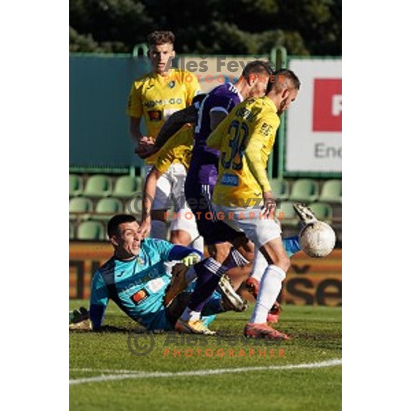 Igor Vekic, Almin Kurtovic in action during Prva Liga Telekom Slovenije 2020-2021 football match between Bravo and Maribor in Ljubljana, Slovenia on November 21, 2020