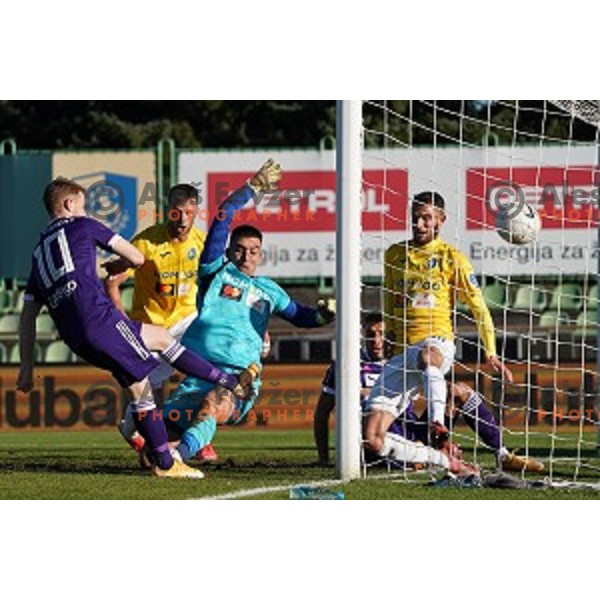 Rudi Pozeg Vancas in action during Prva Liga Telekom Slovenije 2020-2021 football match between Bravo and Maribor in Ljubljana, Slovenia on November 21, 2020