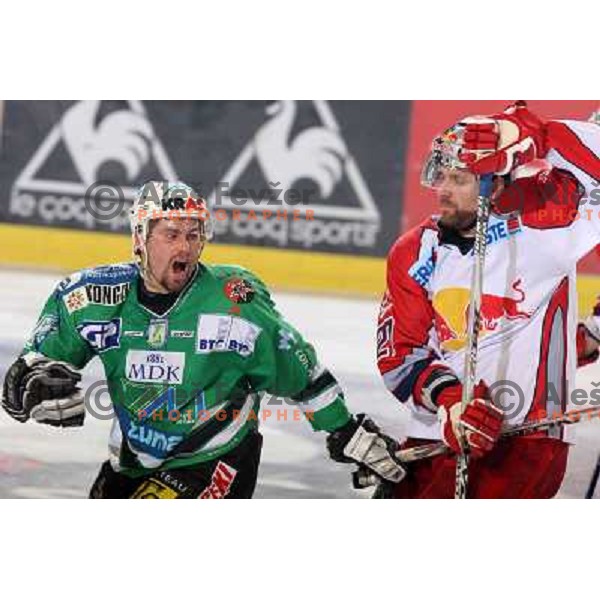 Hocevar and Royer (27) at sixth game of the Final of EBEL league between ZM Olimpija and Red Bulls Salzburg, played in Ljubljana 25.3.2008. Red Bulls Salzburg won the game 3:2 and series 4:2 and became Champions of EBEL league. Photo by Ales Fevzer 