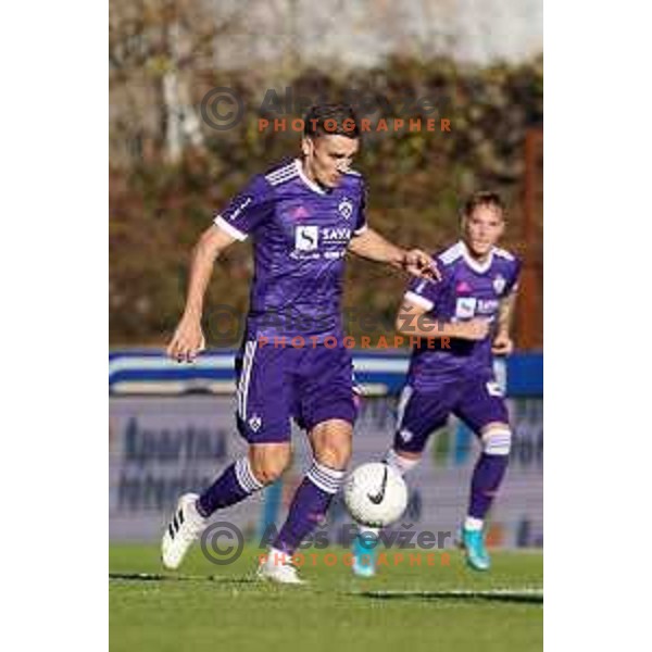 Blaz Vrhovec of Maribor in action during Prva Liga Telekom Slovenije 2020-2021 football match between Bravo and Maribor in Ljubljana, Slovenia on November 21, 2020