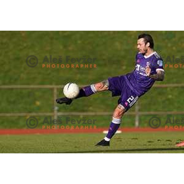 Denis Klinar of Maribor in action during Prva Liga Telekom Slovenije 2020-2021 football match between Bravo and Maribor in Ljubljana, Slovenia on November 21, 2020