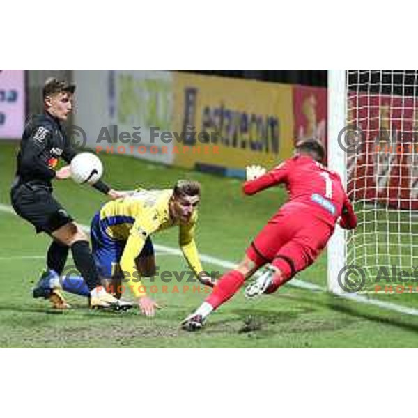 Mark Spanring, Nardin Mulahusejnovic and Igor Vekic in action during Prva Liga Telekom Slovenije 2020-2021 football match between Koper and Bravo at Bonifika, Koper on November 24, 2020