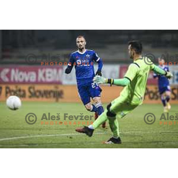 Jasmin Mesanovic in action during Prva liga Telekom Slovenije football match between Maribor and Tabor in Ljudski vrt, Maribor, Slovenia on November 28, 2020