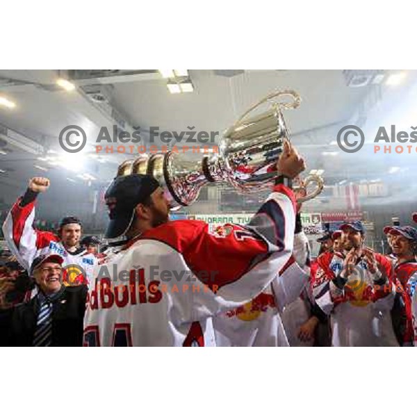 Red Bulls Salzburg players celebrate victory in sixth game of the Final of EBEL league between ZM Olimpija and Red Bulls Salzburg, played in Ljubljana 25.3.2008. Red Bulls Salzburg won the game 3:2 and series 4:2 and became Champions of EBEL league. Photo