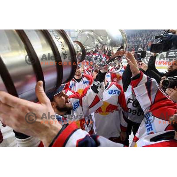 Red Bulls Salzburg players celebrate victory in sixth game of the Final of EBEL league between ZM Olimpija and Red Bulls Salzburg, played in Ljubljana 25.3.2008. Red Bulls Salzburg won the game 3:2 and series 4:2 and became Champions of EBEL league. Photo