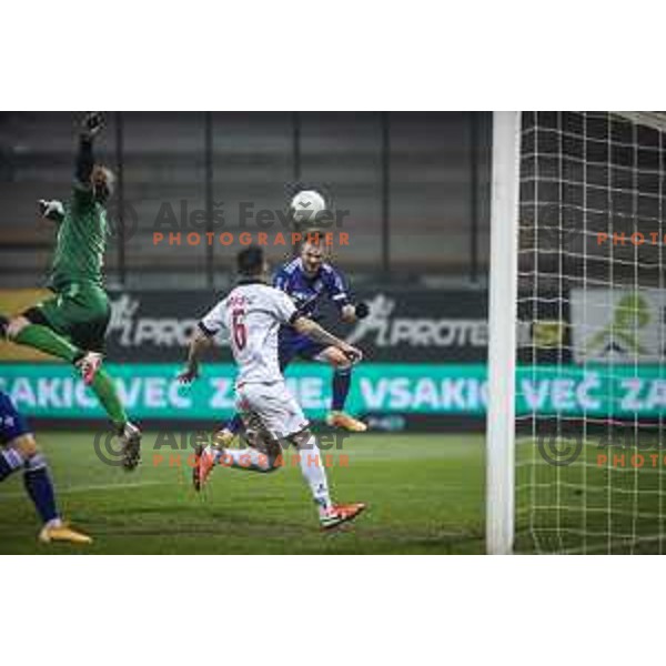 Rudi Vancas Pozeg in action during Prva liga Telekom Slovenije football match between Maribor and Aluminij in Ljudski vrt, Maribor, Slovenia on December 20, 2020