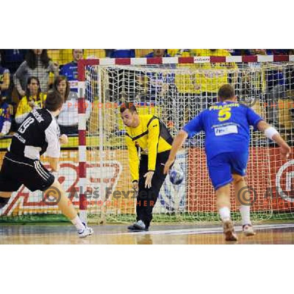 Robi Konecnik and Jure Vran at the Final of the slovenian handball cup for men 2008 Gold Club - Cimos Koper at Zlatorog hall, Celje 