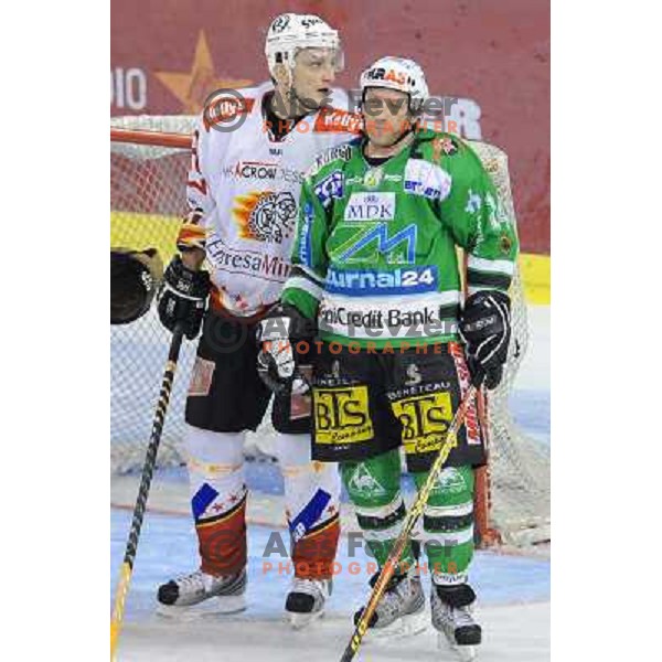 Vnuk, Rebolj at Ice Hockey match ZM Olimpija - Acroni Jesence - Fourth game of the final of the Slovenian championship ,played in Hala Tivoli Ljubljana 09.04.2008, Jesenice won 2:1 and won the series with 4:0 