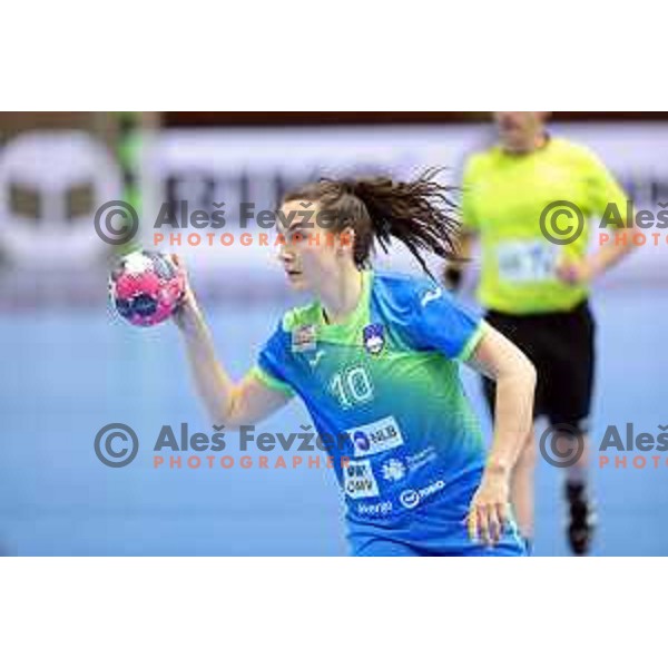 Tjasa Stanko of Slovenia in action during World Championship Women 2021 Qualification match between Slovenia and Iceland in Kodeljevo hall, Ljubljana, Slovenia on April 17, 2021