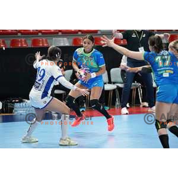 Elizabeth Omoregie of Slovenia in action during World Championship Women 2021 Qualification match between Slovenia and Iceland in Kodeljevo hall, Ljubljana, Slovenia on April 17, 2021
