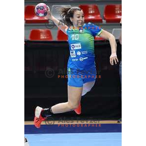 Tjasa Stanko of Slovenia in action during World Championship Women 2021 Qualification match between Slovenia and Iceland in Kodeljevo hall, Ljubljana, Slovenia on April 17, 2021