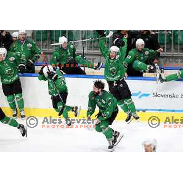 Ziga Pesut and players of SZ Olimpija, Winners of Alps league 2021 celebrate in Hala Tivoli, Ljubljana, Slovenia on April 24, 2021