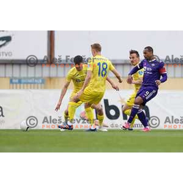 Marcos Tavares in action during Pivovarna Union Slovenian Cup football match between Domzale and Maribor in Domzale, Slovenia on April 27, 2021