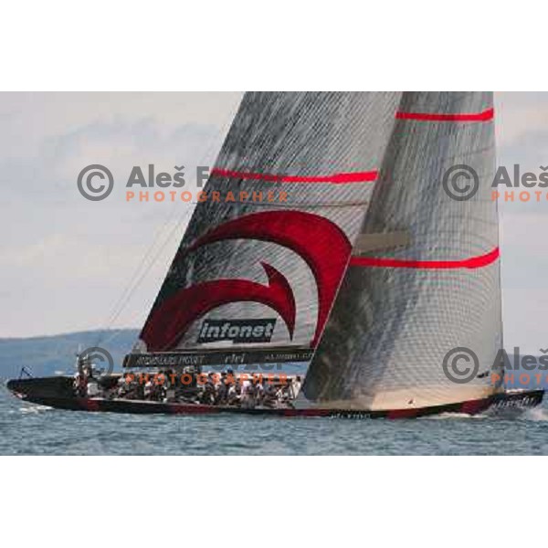 at America\'s Cup Final sailing match race between team New Zealand and team Alinghi in Auckland, New Zealand on March 2, 2003. Team Alinghi defeated Team New Zealand 5:0