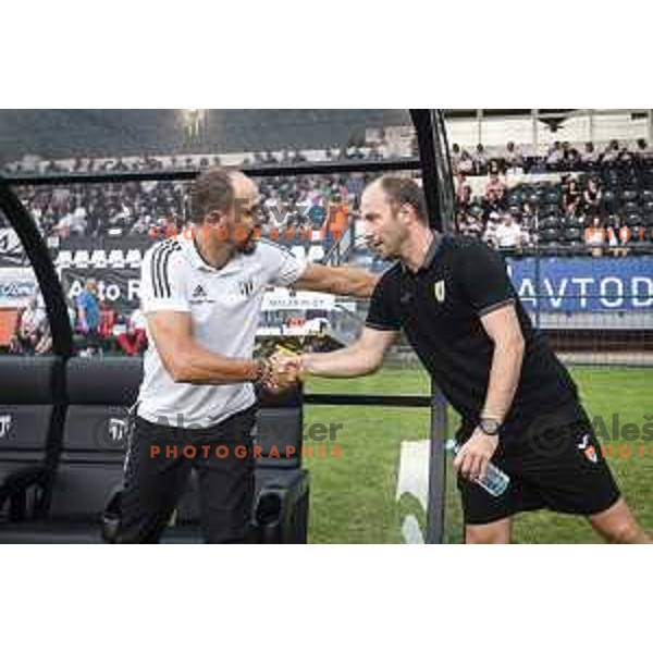 Ante Simundza, head coach of Mura and Rok Hanzic, head coach of Radomlje during Prva liga Telemach football match between Mura and Radomlje in Fazanerija, Murska Sobota, Slovenia on August 15, 2021