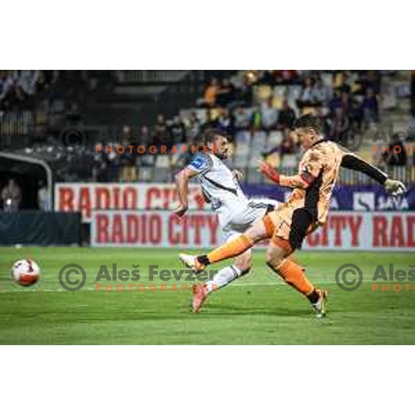 Amadej Marosa vs Azbe Jug in action during Prva liga Telemach football match between Maribor and Mura in Ljudski vrt, Maribor, Slovenia on September 19, 2021