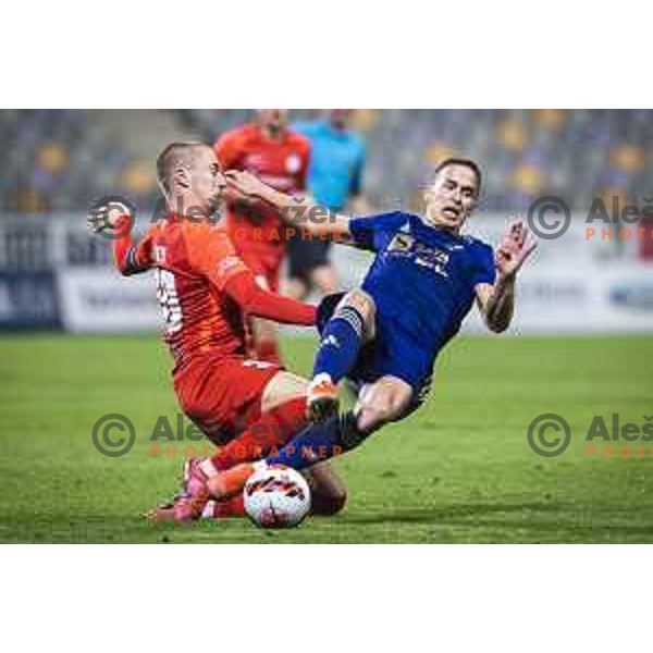 Zan Zaletel vs Marko Alvir in action during Prva liga Telemach football match between Maribor and Celje in Ljudski vrt, Maribor, Slovenia on September 23, 2021