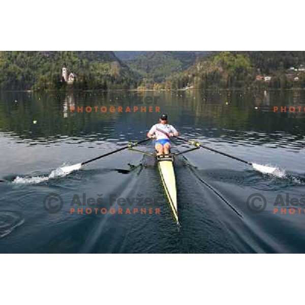 Luka Spik, Olympic gold medalist from Sydney 2000 and silver medalist from Athens 2004 during practice on lake Bled, Slovenia 28.4.2008. photo by Ales Fevzer 