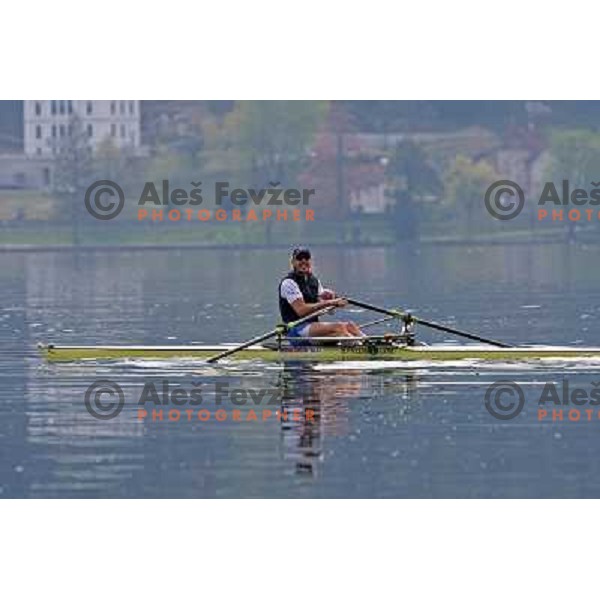 Luka Spik, Olympic gold medalist from Sydney 2000 and silver medalist from Athens 2004 during practice on lake Bled, Slovenia 28.4.2008. photo by Ales Fevzer 