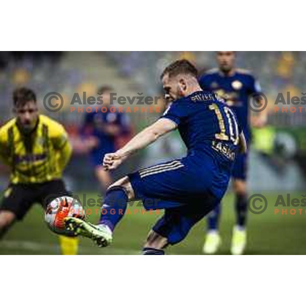 Rudi Vancas Pozeg in action during Prva liga Telemach football match between Maribor and Radomlje in Ljudski vrt, Maribor Slovenia on October 16, 2021