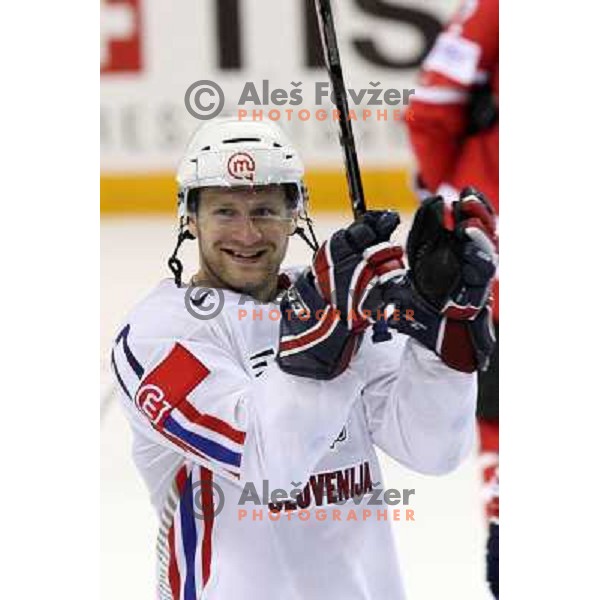 Uros Vidmar of Slovenia at IIHF World championship 2008 preliminary round group B, played in Halifax, Nova Scotia, Canada May 2nd 2008. Canada beat Slovenia 5:1. Photo by Ales Fevzer 