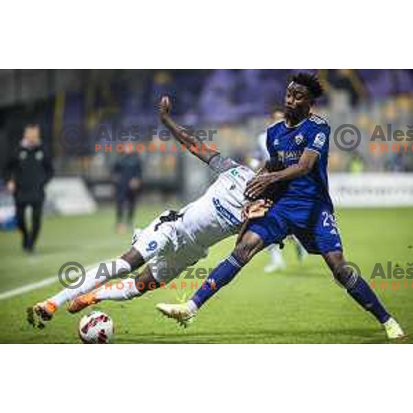 Lamin Colley vs Antoine Makoumbou in action during Prva liga Telemach football match between Maribor and Koper in Ljudski vrt, Maribor, Slovenia on November 1, 2021. Photo: Jure Banfi/www.alesfevzer.com