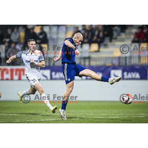 Ognjen Mudrinski in action during Prva liga Telemach football match between Maribor and Koper in Ljudski vrt, Maribor, Slovenia on November 1, 2021. Photo: Jure Banfi/www.alesfevzer.com