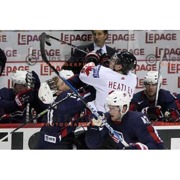 Heatley (15) of Canada and Halpern (11) of USA at 2008 IIHF World Championship, played in Metro Arena, Halifax, Nova Scotia,Canada, May 6th 2008.Canada won the game 5:4. Photo by Ales Fevzer 