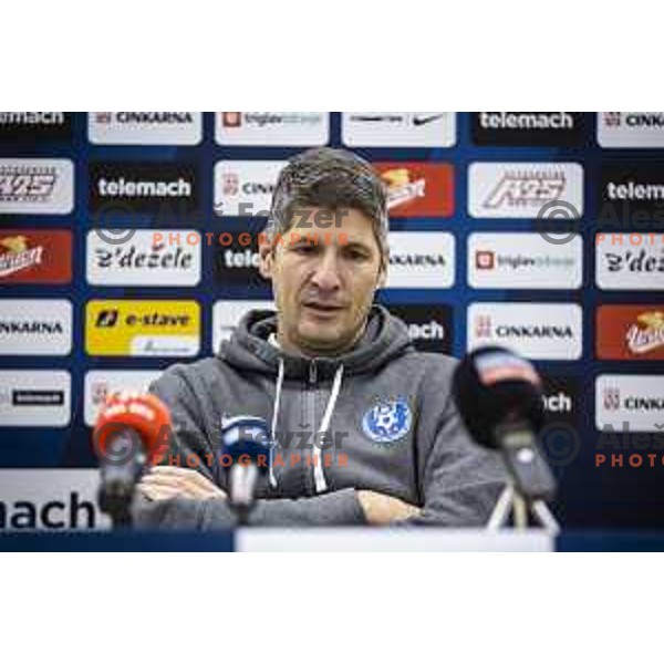 Simon Seslar, head coach of Celje at the press conference after Prva liga Telemach football match between Celje and Maribor in Arena z’dezele, Celje, Slovenia on December 4, 2021. Photo: Jure Banfi/www.alesfevzer.com