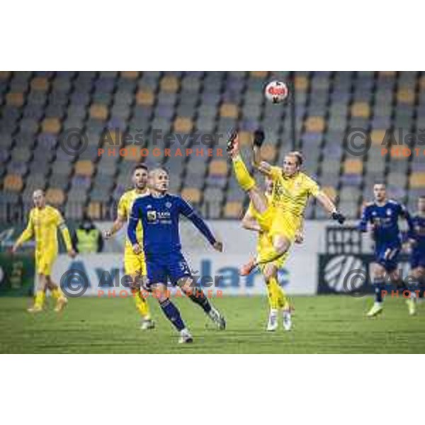 Zeni Husmani in action during Prva liga Telemach football match between Maribor and Domzale in Ljudski vrt, Maribor, Slovenia on December 11, 2021. Photo: Jure Banfi/www.alesfevzer.com