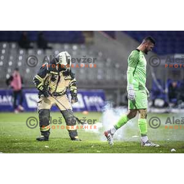 in action during Prva liga Telemach football match between Maribor and Domzale in Ljudski vrt, Maribor, Slovenia on December 11, 2021. Photo: Jure Banfi/www.alesfevzer.com