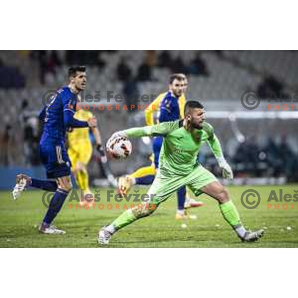 Ajdin Mulalic in action during Prva liga Telemach football match between Maribor and Domzale in Ljudski vrt, Maribor, Slovenia on December 11, 2021. Photo: Jure Banfi/www.alesfevzer.com