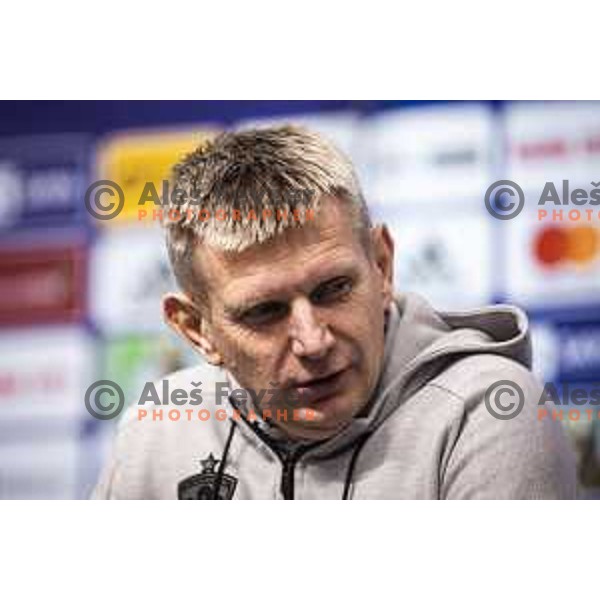 Radovan Karanovic, head coach of Maribor at the press conference after Prva liga Telemach football match between Maribor and Domzale in Ljudski vrt, Maribor, Slovenia on December 11, 2021. Photo: Jure Banfi/www.alesfevzer.com