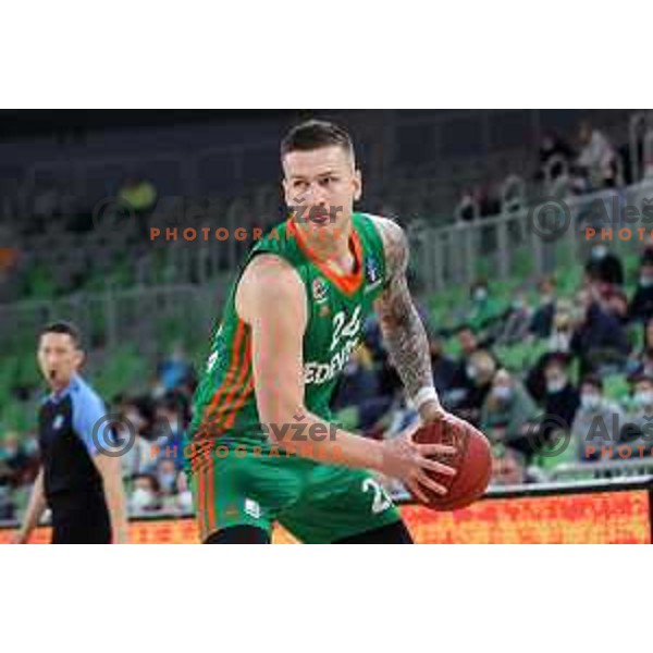 Alen Omic in action during 7days EuroCup regular season basketball match between Cedevita Olimpija and Gran Canaria in Stozice, Arena, Ljubljana, Slovenia on January 19, 2022