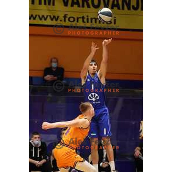 Nedzad Muratovic in action during Nova KBM league match between Helios Suns and Terme Olimia Podcetrtek in Domzale, Slovenia on January 22, 2022