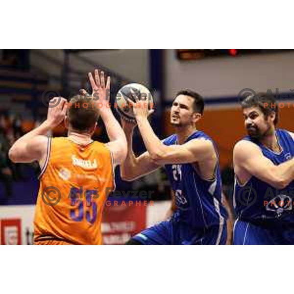 Simo Atanackovic in action during Nova KBM league match between Helios Suns and Terme Olimia Podcetrtek in Domzale, Slovenia on January 22, 2022