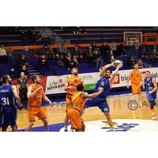 Anze Cerkovnik in action during Nova KBM league match between Helios Suns and Terme Olimia Podcetrtek in Domzale, Slovenia on January 22, 2022