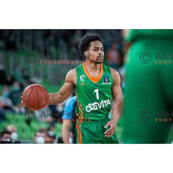 Yogi Ferrell in action during 7days EuroCup basketball match between Cedevita Olimpija and Frutti Extra Bursaspor in Arena Stozice, Ljubljana, Slovenia on February 2, 2022. Photo: Jure Banfi/www.alesfevzer.com