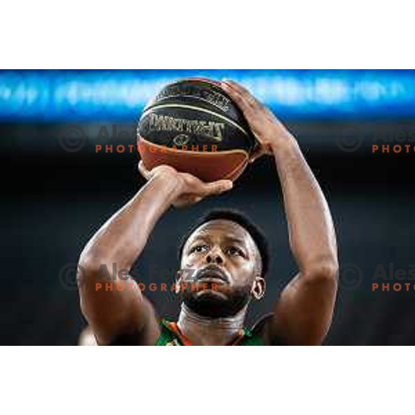 Jacob Pullen in action during ABA league basketball match between Cedevita Olimpija and Igokea in Arena Stozice, Ljubljana, Slovenia on February 6, 2022. Photo: Jure Banfi/www.alesfevzer.com