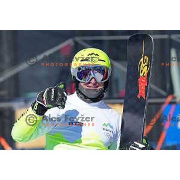 Tim Mastnak (SLO) competes in Men\'s Snowboard Parallel Giant Slalom in Zhangjiakou Genting Snow Park, Beijing 2022 Winter Olympic Games, China on February 8, 2022