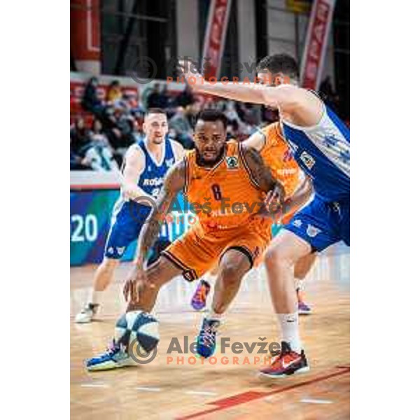 Carlbe Lee Ervin in action during Spar Cup semi-finals basketball match between Helios Suns and Rogaska in Kodeljevo, Ljubljana, Slovenia on February 17, 2022. Photo: Jure Banfi/www.alesfevzer.com