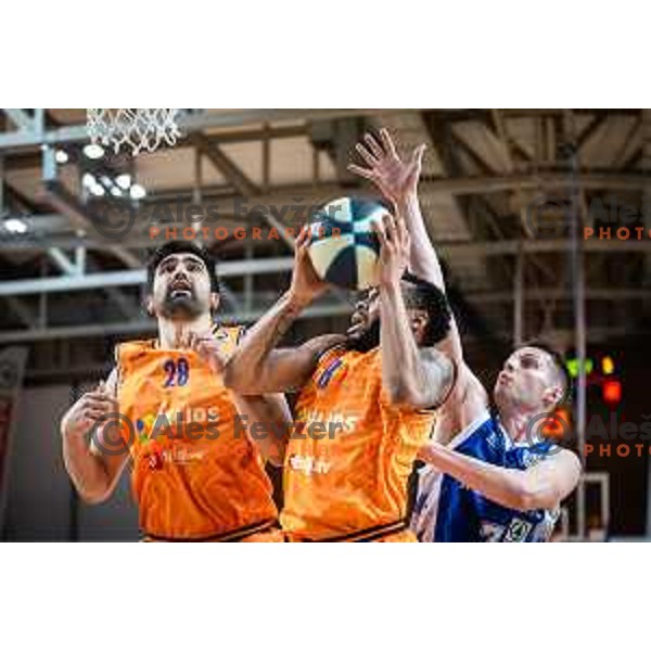 Venkatesha Jois and Carlbe Lee Ervin vs Petar Vujacic in action during Spar Cup semi-finals basketball match between Helios Suns and Rogaska in Kodeljevo, Ljubljana, Slovenia on February 17, 2022. Photo: Jure Banfi/www.alesfevzer.com